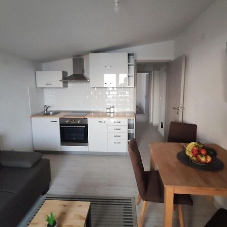Matej 3 Apartment Zadar Ngoại thất bức ảnh