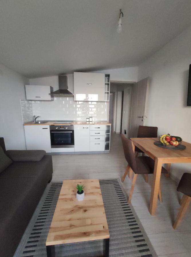 Matej 3 Apartment Zadar Ngoại thất bức ảnh
