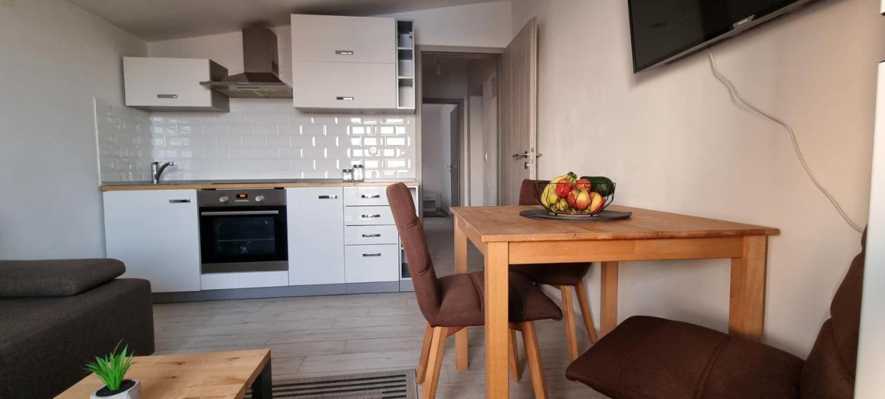 Matej 3 Apartment Zadar Ngoại thất bức ảnh