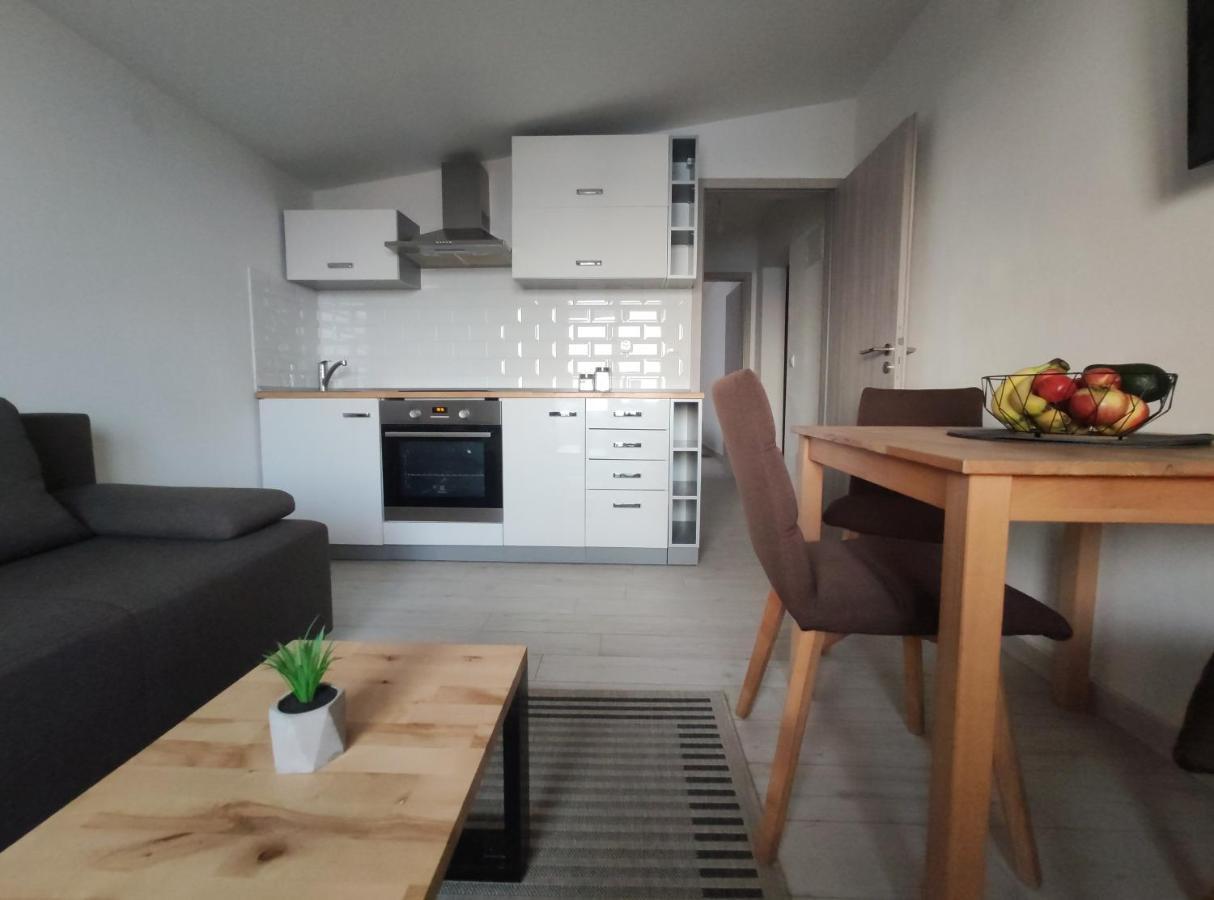 Matej 3 Apartment Zadar Ngoại thất bức ảnh